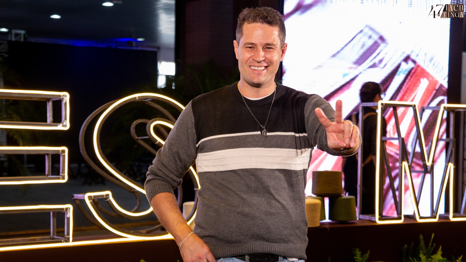 Pedro Leonardo e Mais Caminhos trazem brilho especial à abertura da FestMalhas 2025
