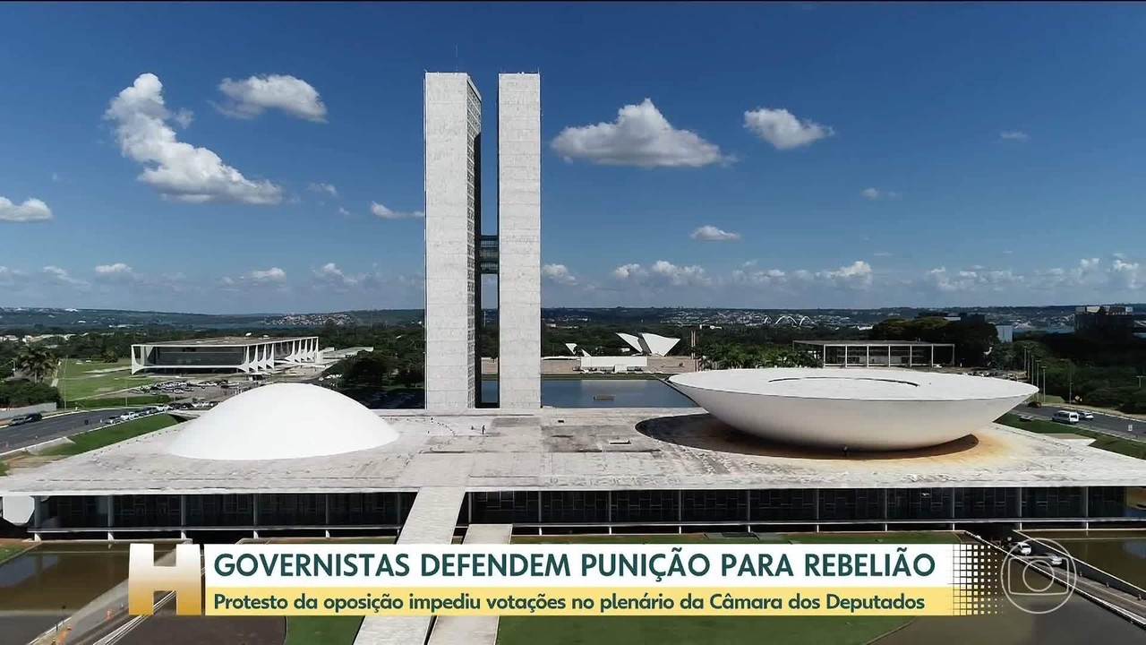 Câmara decide enviar caso de deputados que obstruíram o plenário para a Corregedoria