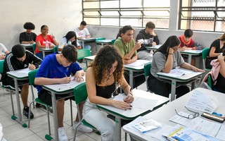 Aprovação da Base Curricular do ensino médio leva desafio a estados; veja análise de nove especialistas
