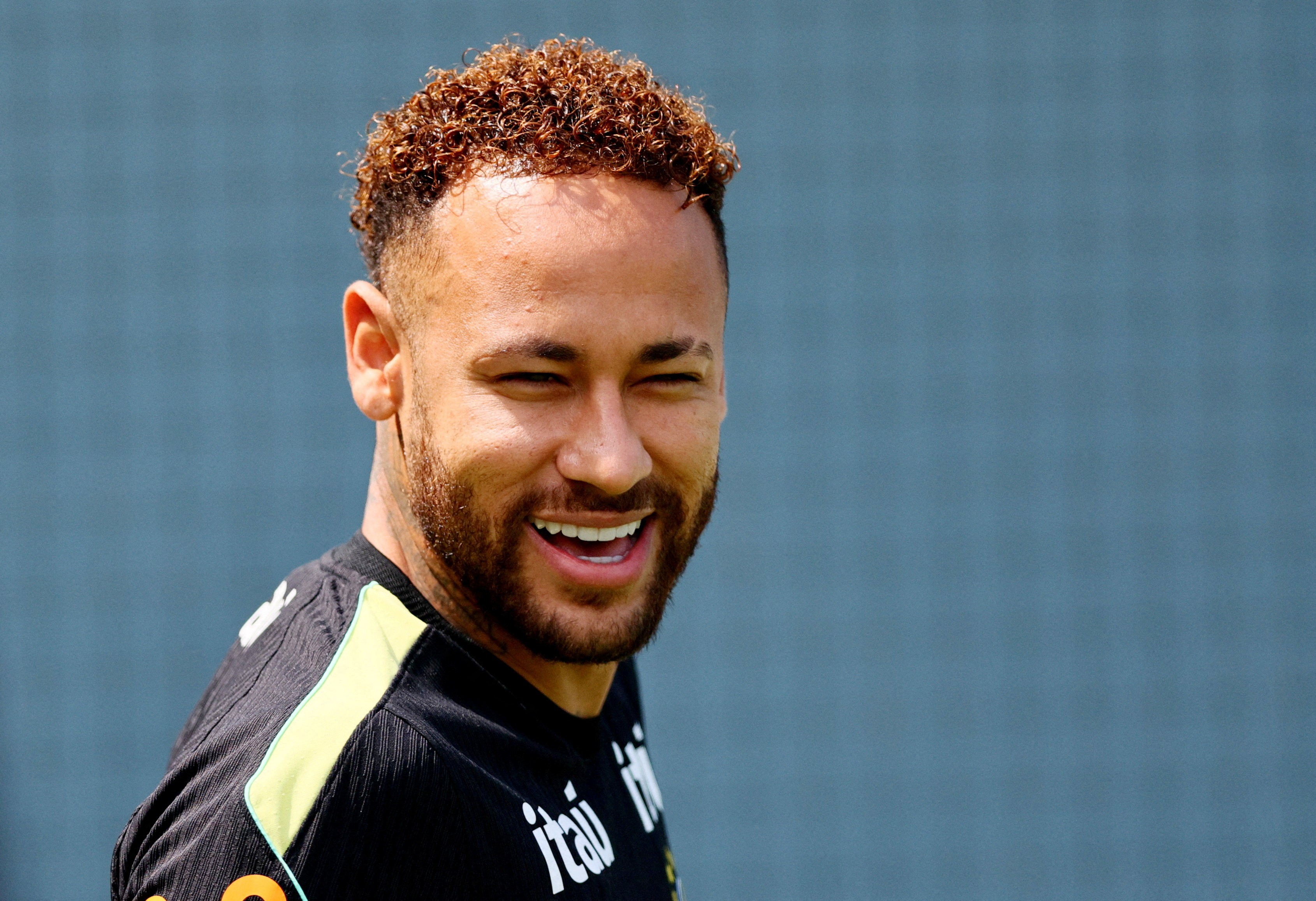 Seleção Brasileira viaja para a Filadélfia sem Neymar para jogo contra o Haiti; estreia do atacante foi adiada