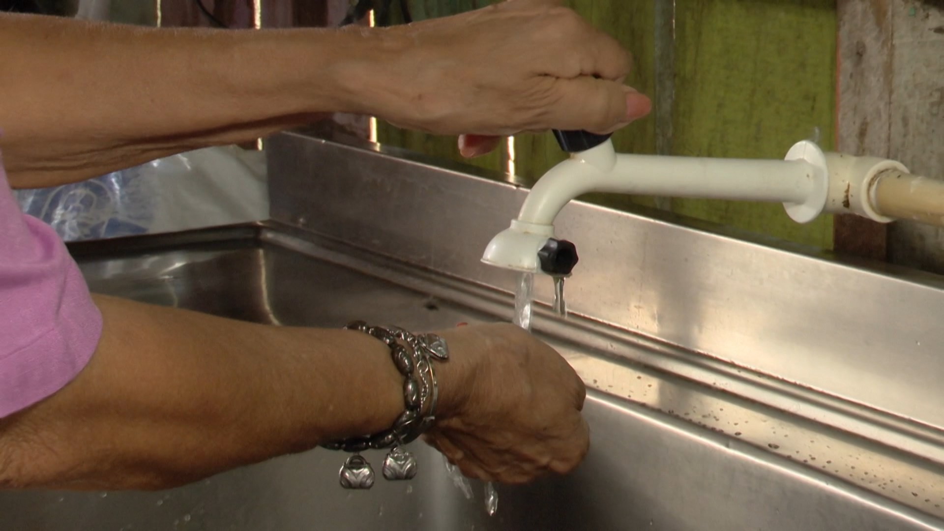 Manaus: Saneamento Salva Vidas! Queda Absurda de Doença Revela o Poder dos Investimentos