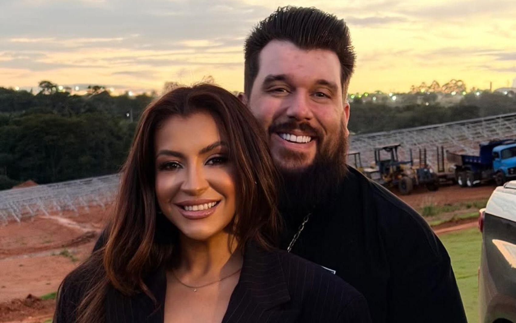 Cantor Panda revela que conheceu a mulher em app e fez pedido de casamento após 5 dias