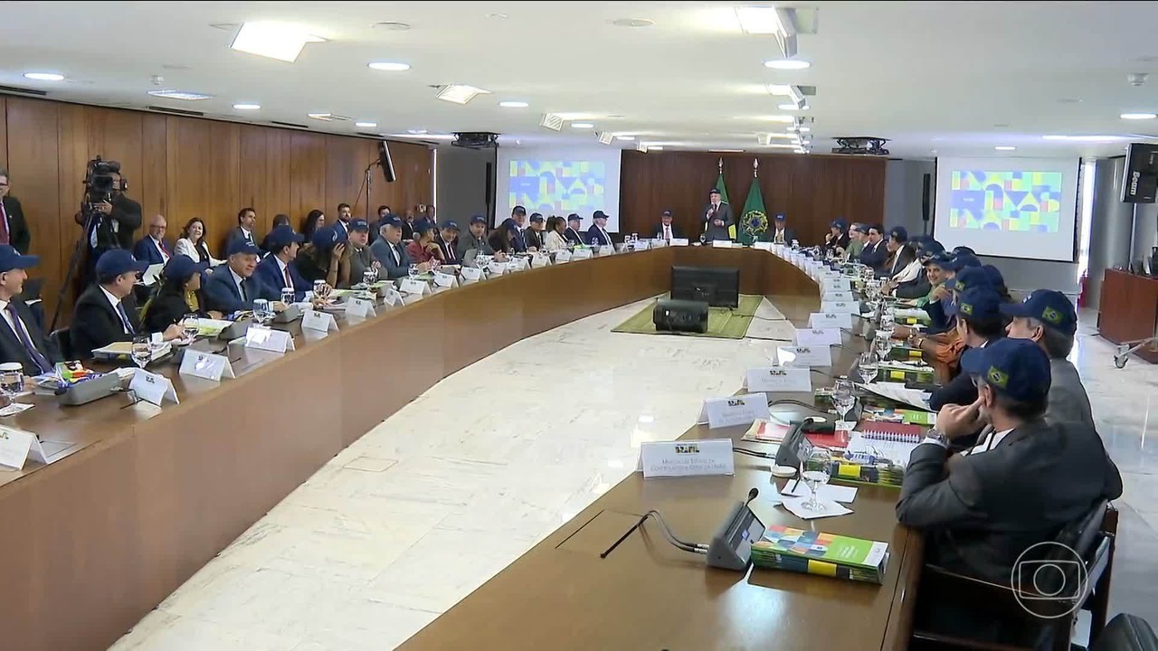 Depois de cobrança de Lula, ministros do Centrão são aconselhados a não aparecer em eventos dos seus partidos
