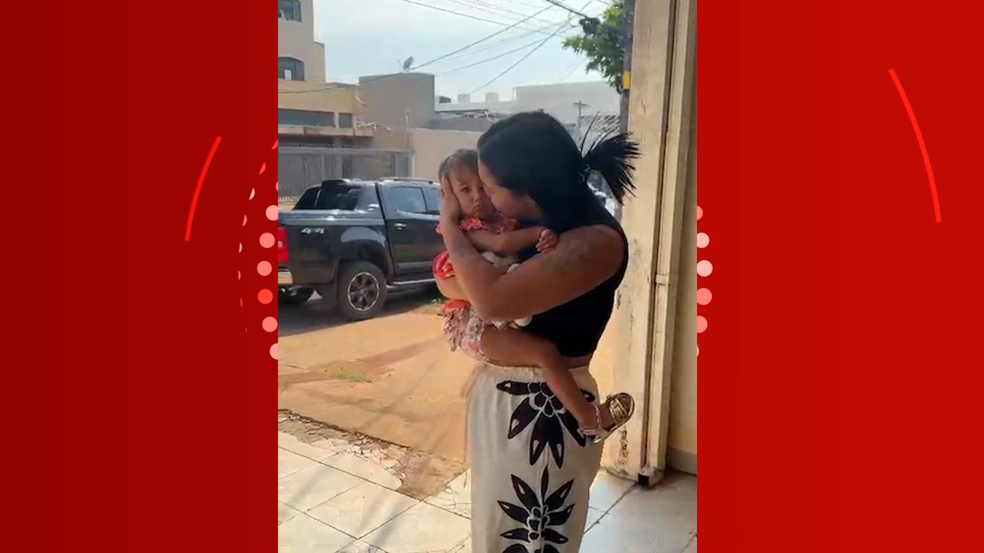 VÍDEO: Mãe reencontra filha que foi levada pelo pai do MA para outro país; 'agora consigo respirar aliviada'