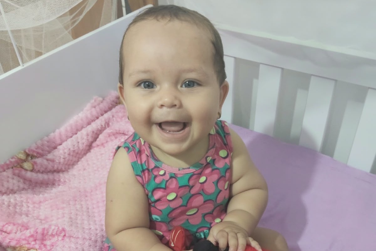 Bebê de 8 meses morre após idas e vindas a unidades de saúde, e família suspeita de negligência médica