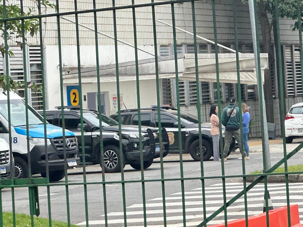 Dois alunos ficam feridos após disparo acidental na Academia de Polícia de SP