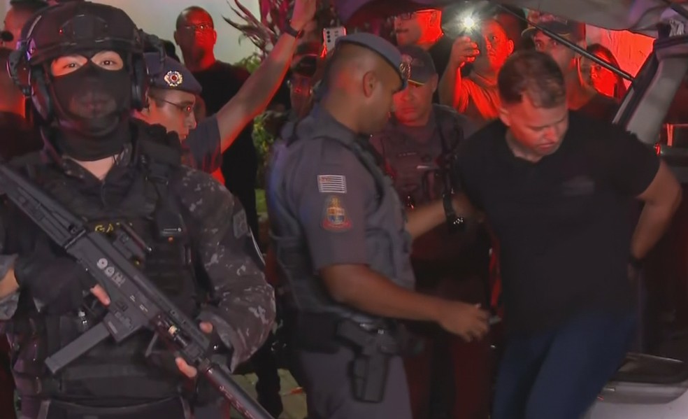 Guarda civil é preso após matar secretário-adjunto da Segurança de Osasco — Foto: TV Globo/Reprodução