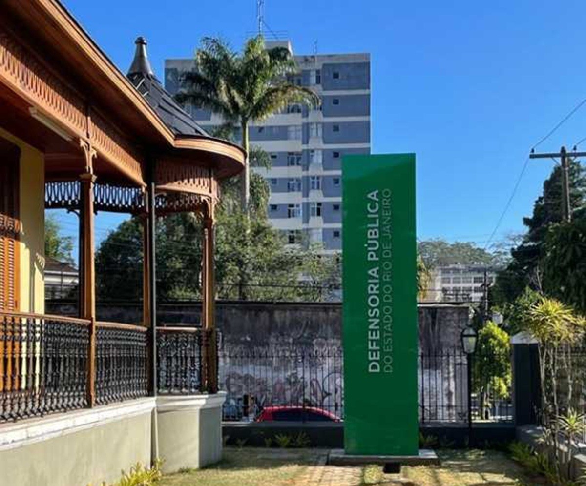 Defensoria pede multa ao Estado por atraso na implantação da DEAM em Petrópolis