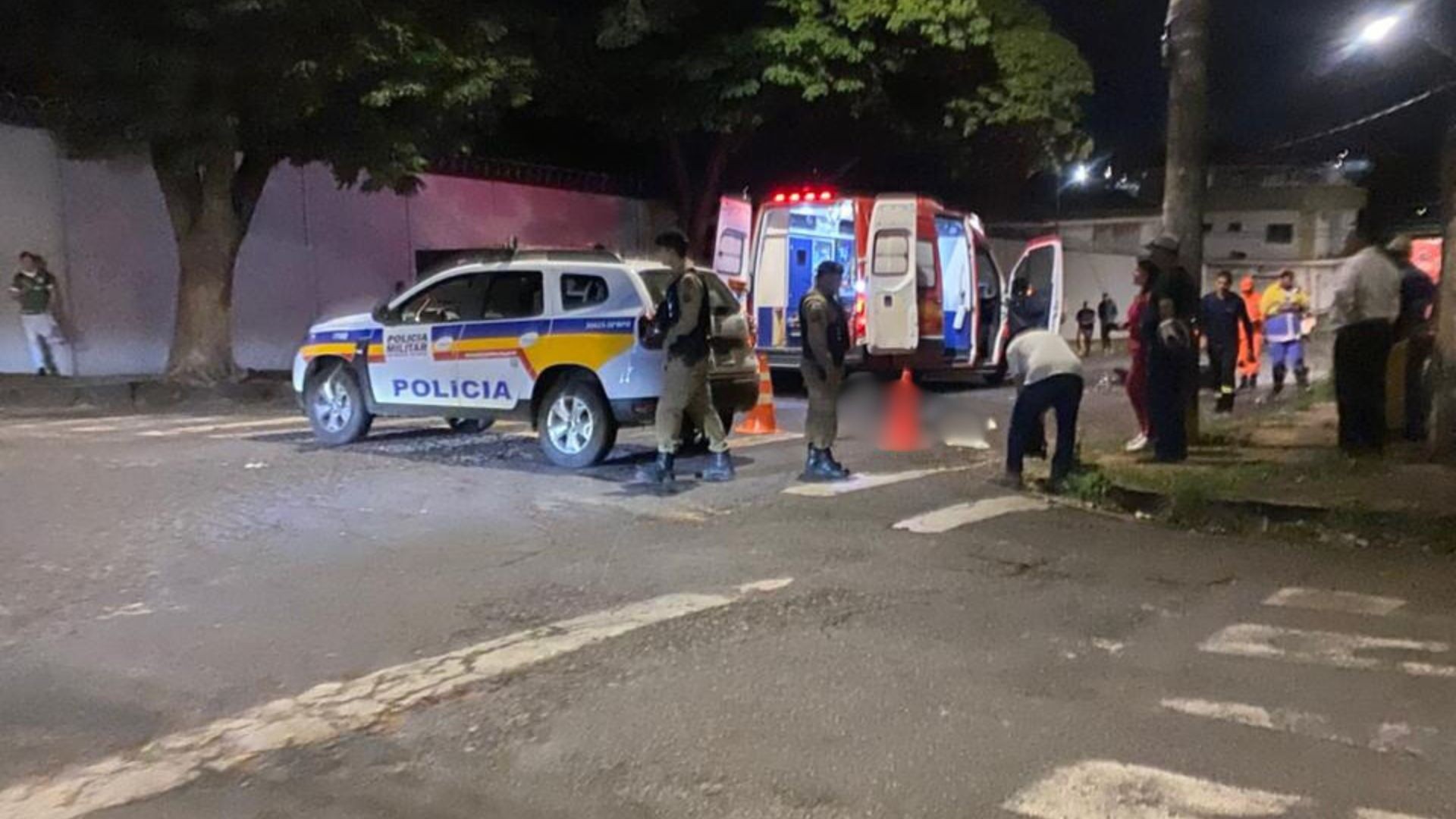 Motociclista morre em acidente com ônibus no Bairro Osvaldo Resende em Uberlândia