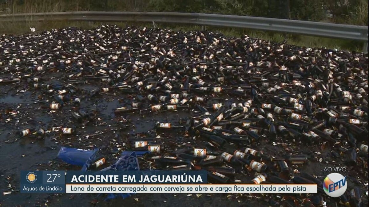 Carga de cerveja tomba na Rodovia João Beira, em Jaguariúna