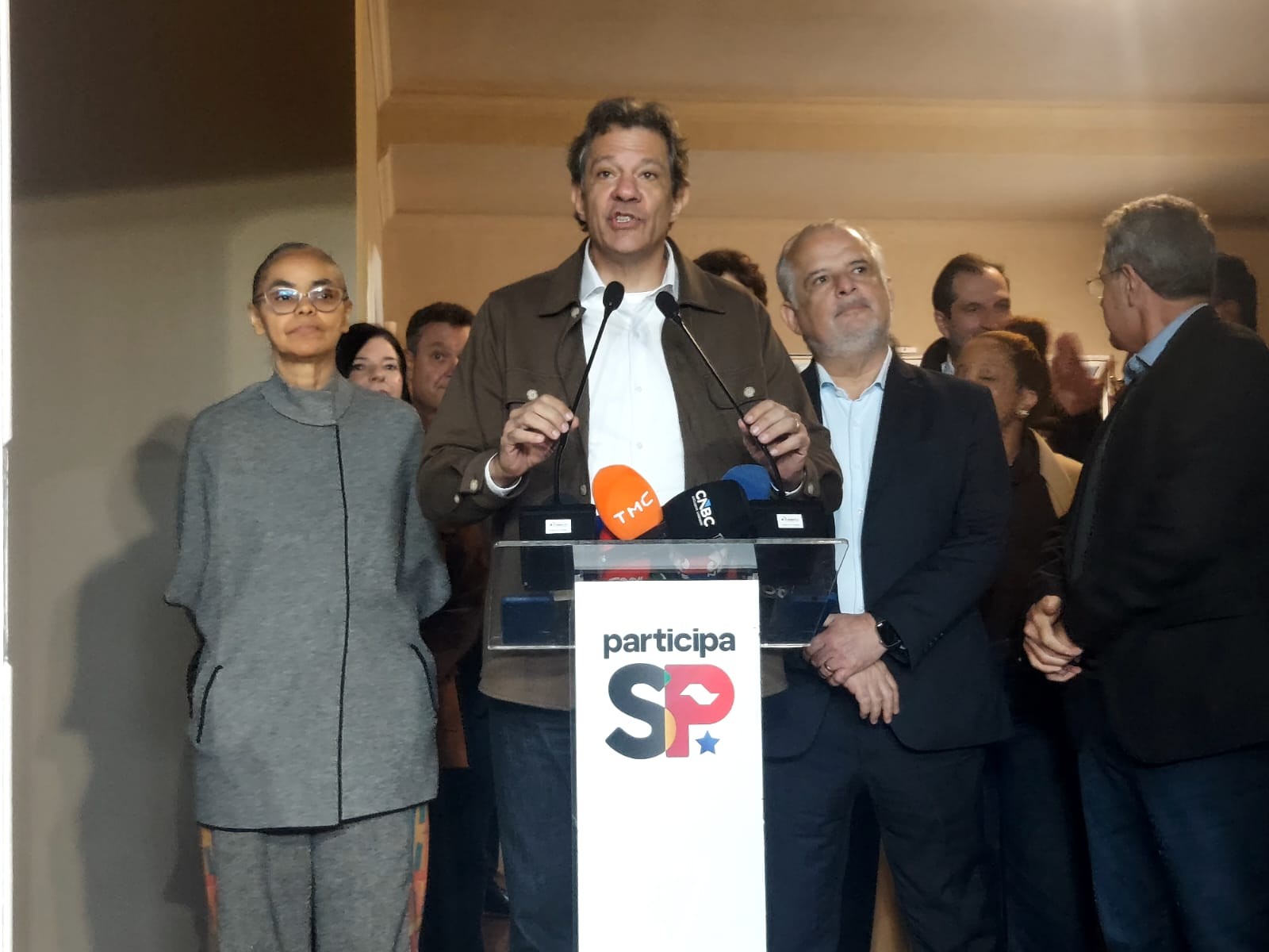 Haddad escolhe Márcio França como vice na chapa que disputará o governo de SP em outubro 