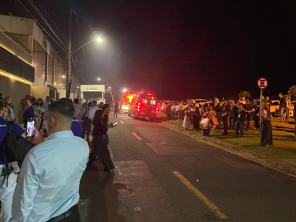 Espaço de eventos na Vila Industrial em Marília (SP) precisou ser evacuado — Foto: Arquivo pessoal