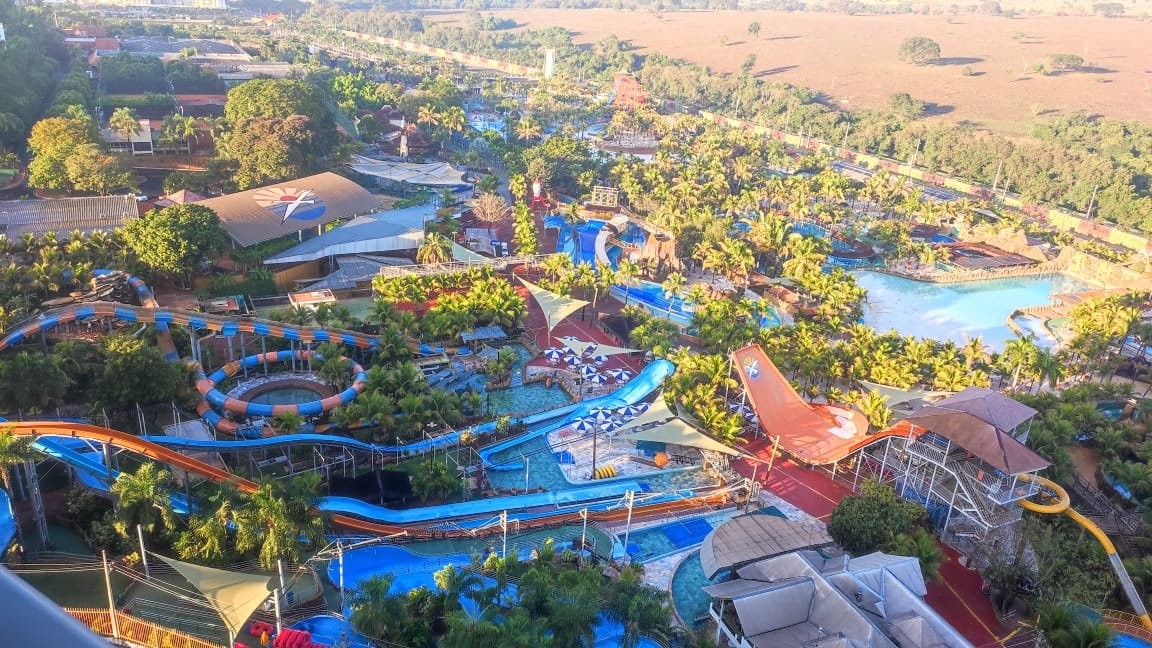 Adolescente morre em parque aquático de Olímpia 