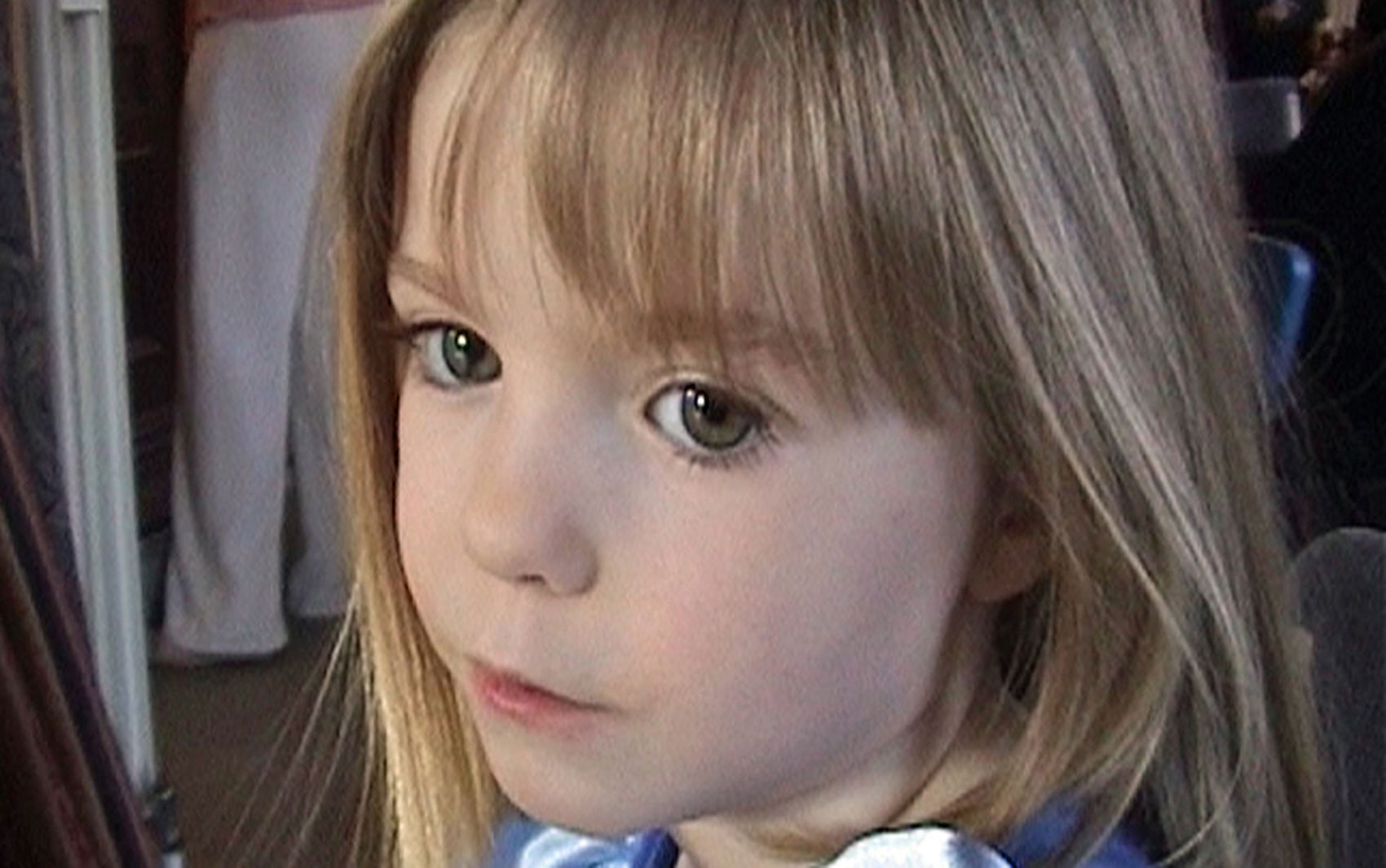 Polícia portuguesa vai fazer novas buscas pela menina Madeleine McCann, desaparecida em 2007