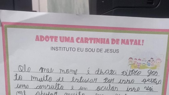Menino pede consulta com oftalmologista e óculos em cartinha de Natal: 'vai me ajudar na escola'