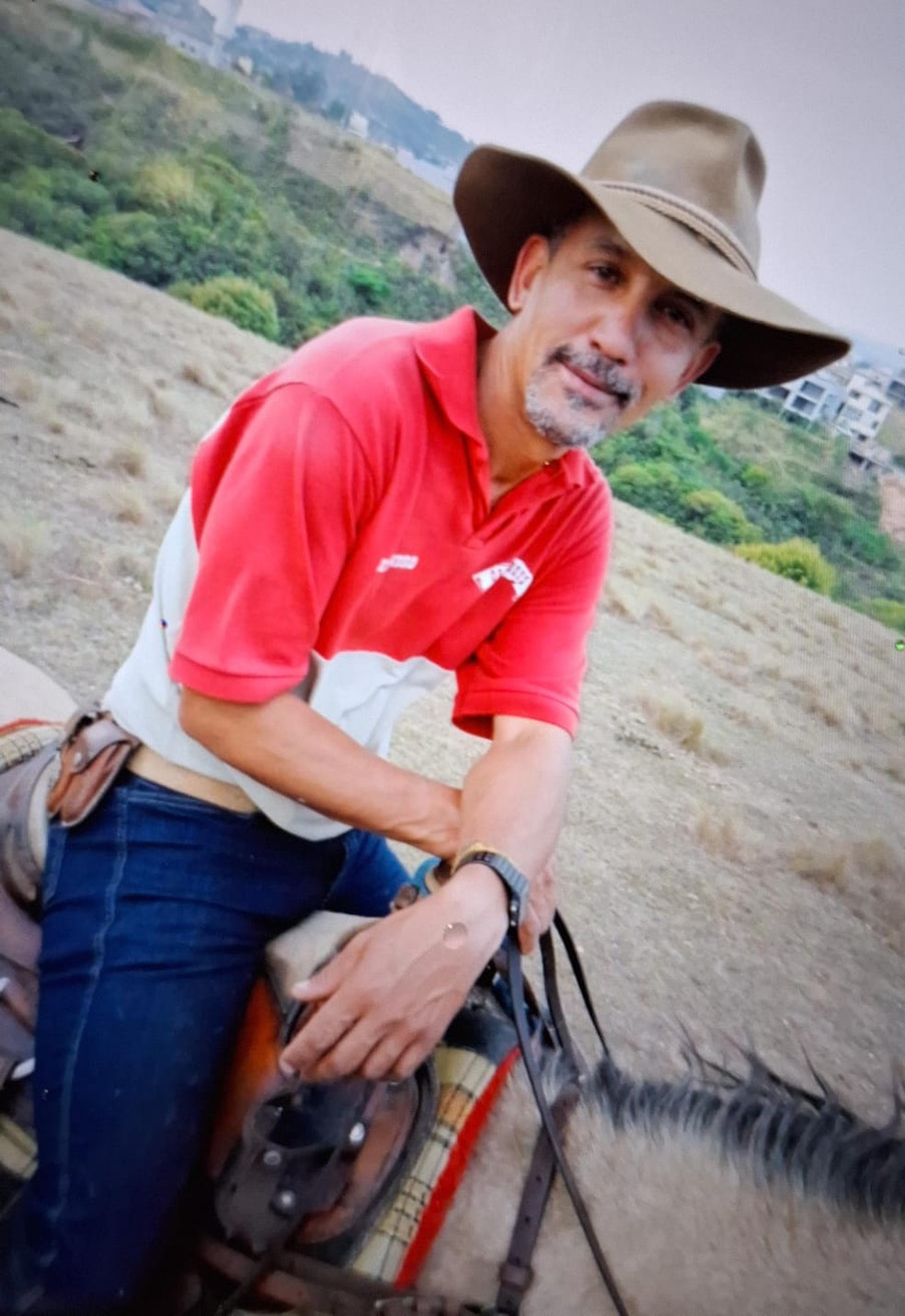Peão de 50 anos morre esmagado por cavalo no Pantanal - JD1 Notícias