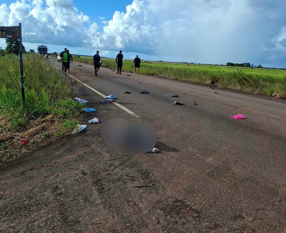 Acidente em rodovia do Amapá deixa uma pessoa morta e quatro gravemente feridas