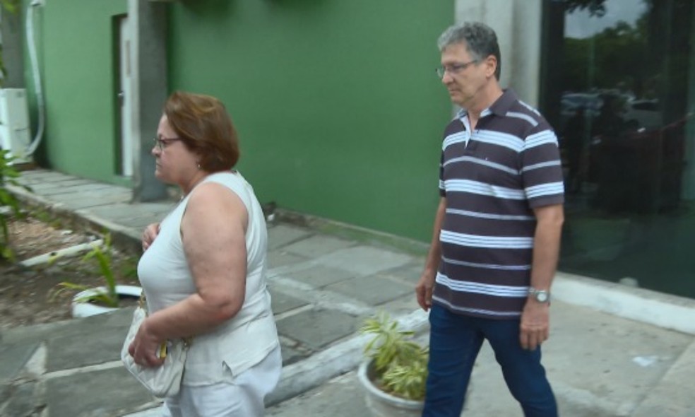 Pais de turista que morreu após desabamento de igreja estiveram no IML em Salvador — Foto: Reprodução/TV Bahia