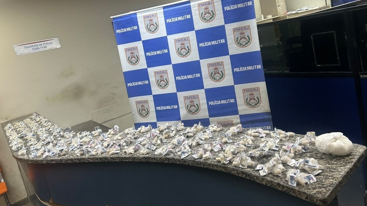 PM apreende drogas durante ação em Barra Mansa