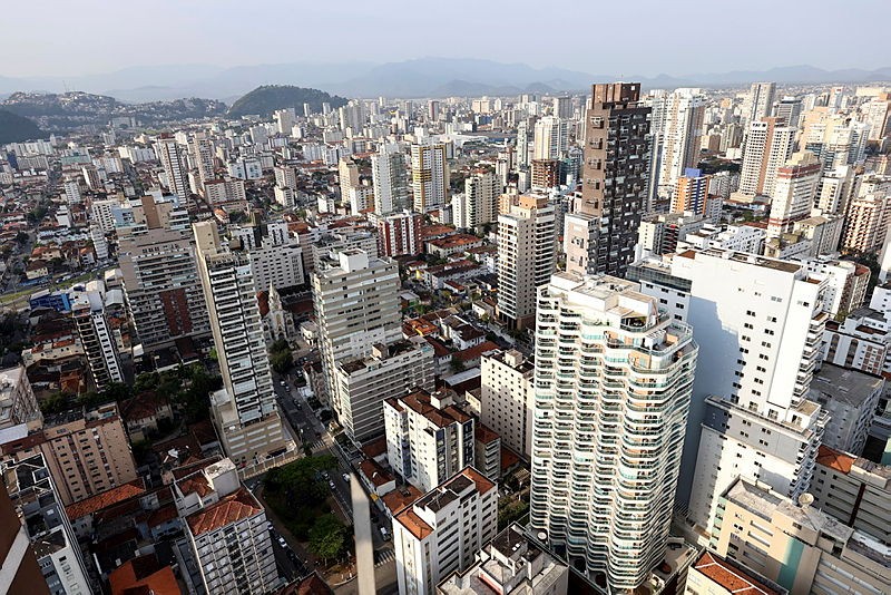 Santos regulamenta parcelamento de imposto sobre imóveis; veja quem pode aderir