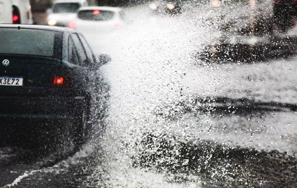 SC terá primeiro frio intenso do ano junto com ciclone, ventos fortes e ressaca no mar, diz Defesa Civil