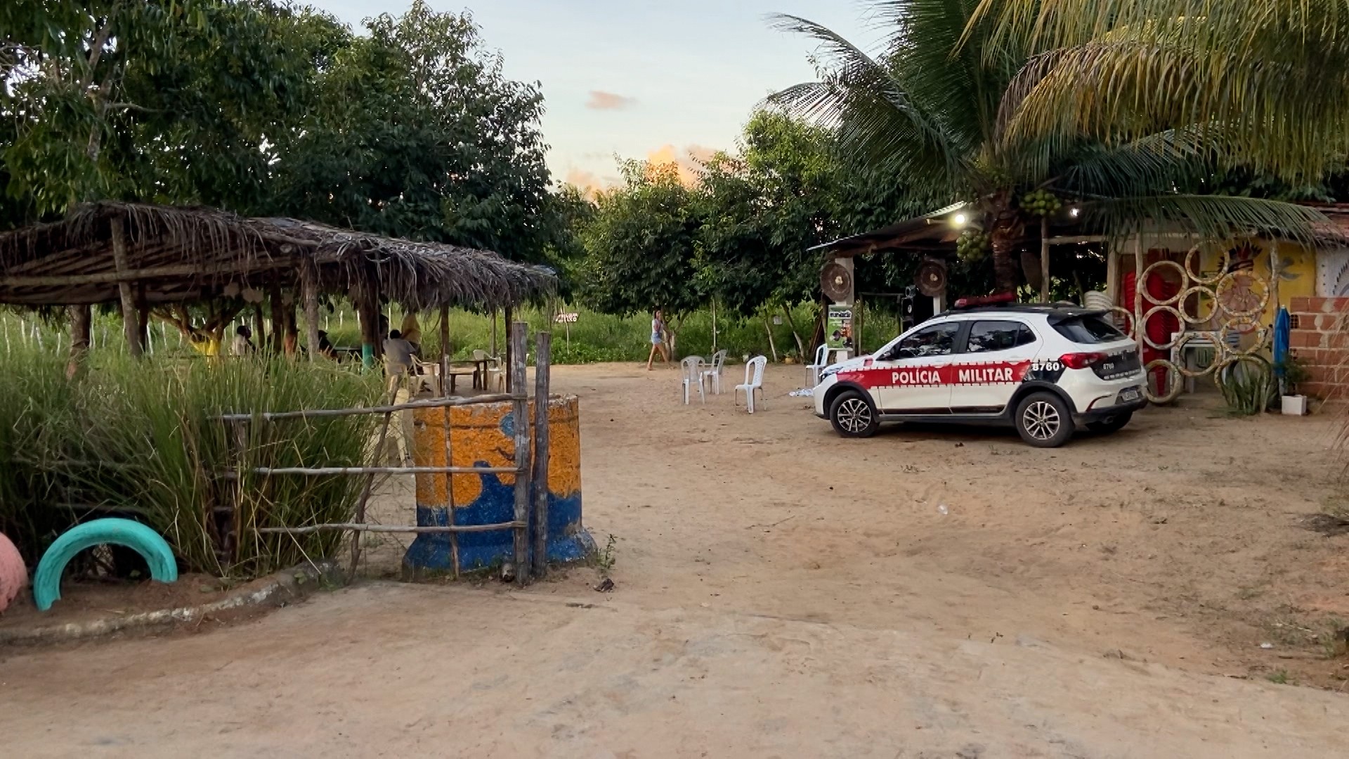 Dois homens são mortos a tiros em bar na zona rural de Marcação, Litoral Norte da Paraíba