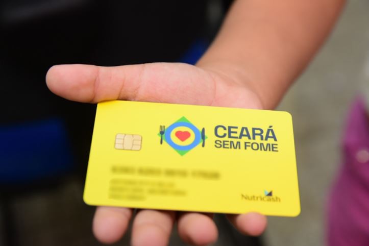 Cartões remanescentes do Ceará Sem Fome são entregues em Fortaleza; veja locais
