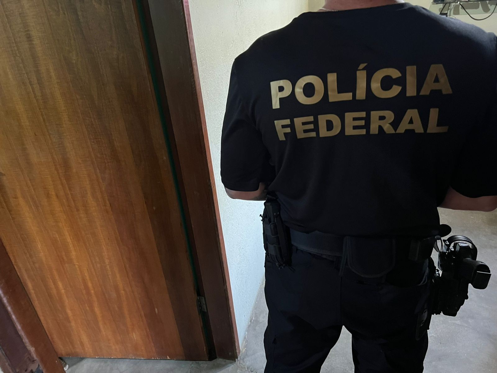 Operação ds PF investiga crimes de abuso sexual infantojuvenil na internet, no Sertão da Paraíba