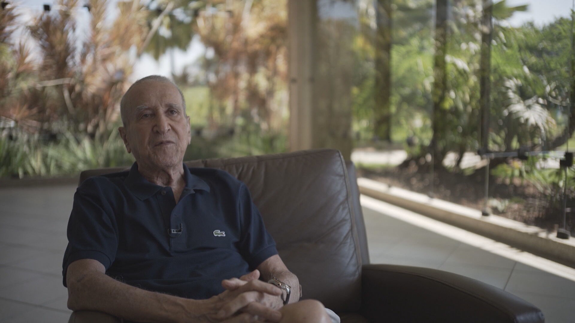 Parreira apresenta melhora global e deve ser transferido para unidade semi-intensiva até o fim da semana