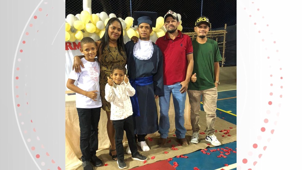 Josimar Ribeiro tem 4 filhos, o mais velho também transplantou o coração no Espírito Santo — Foto: Arquivo Pessoal