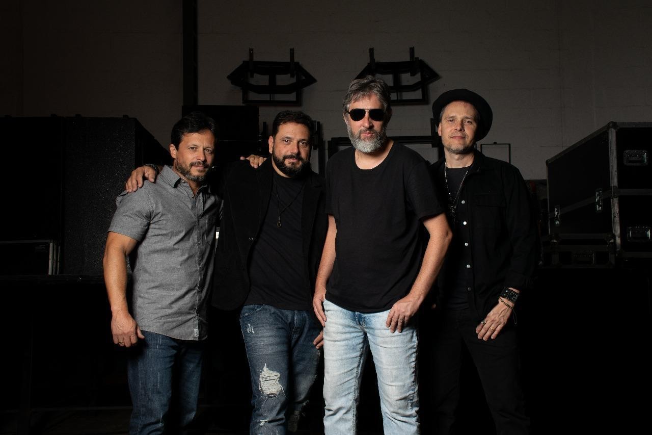 Expresso Santiago apresenta show de blues no Palco Ilha