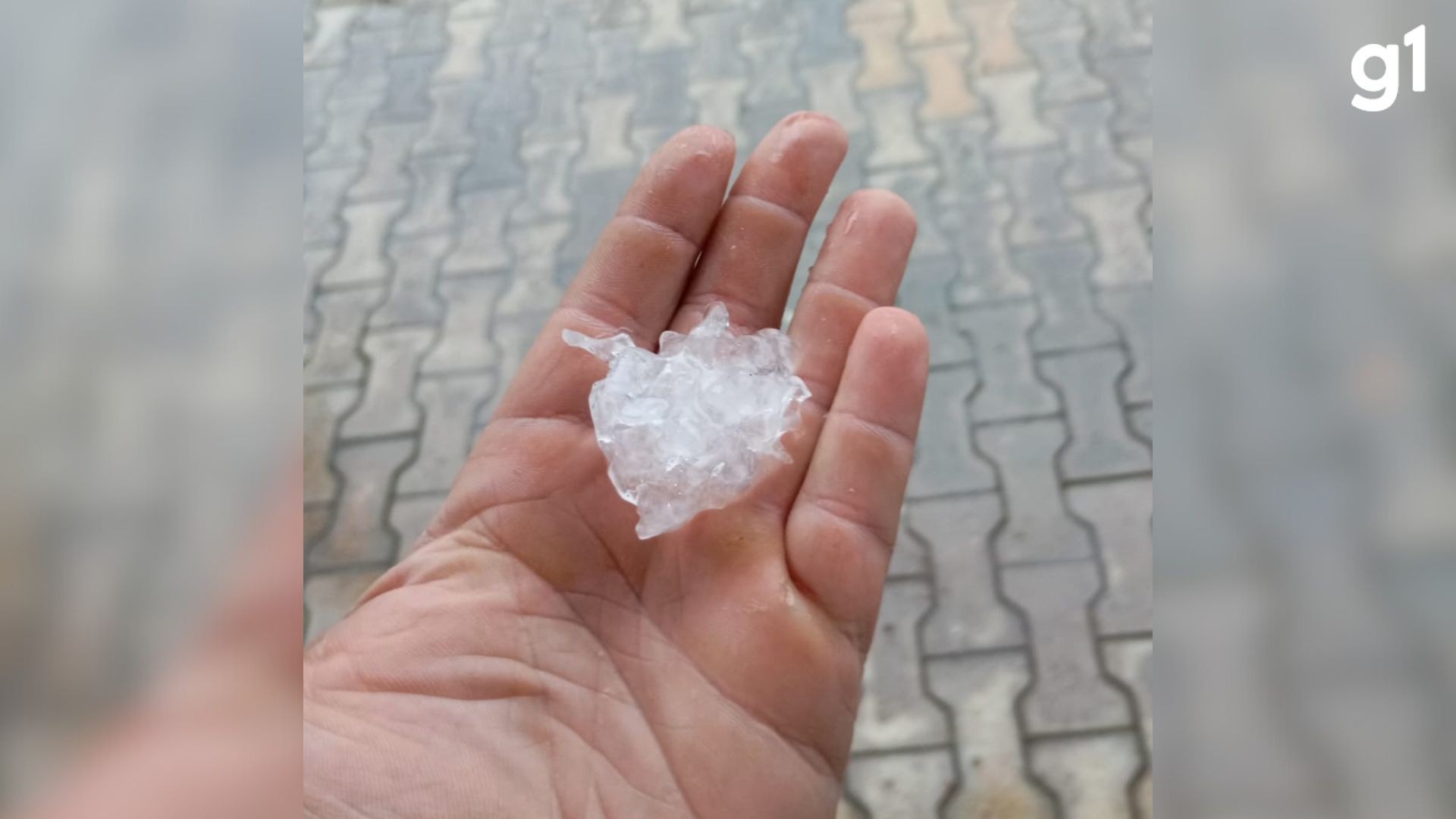 Temporal atinge cidades do RS e Defesa Civil emite aviso severo para celulares 