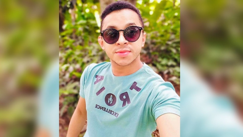 Cearense de 27 anos foi espancado na saída de festa, e família denuncia crime motivado por homofobia — Foto: Arquivo pessoal