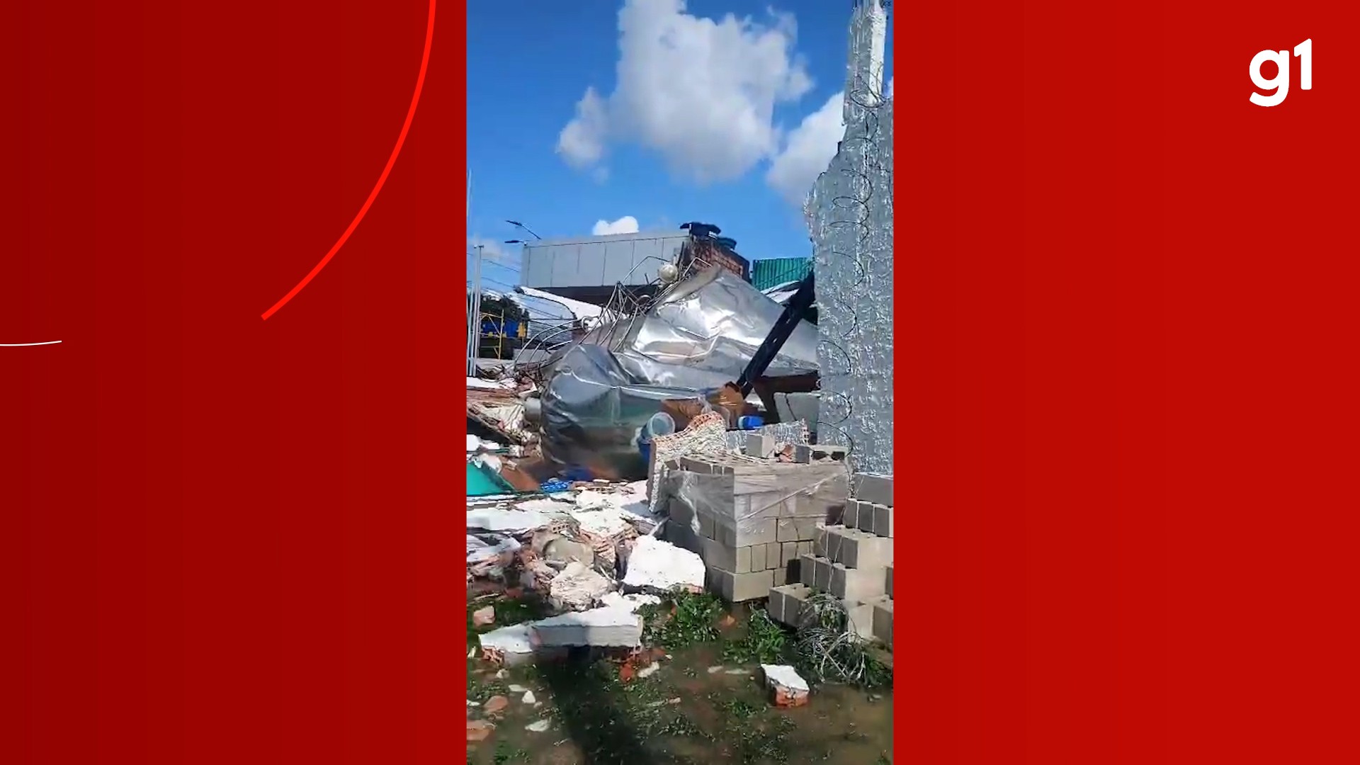 Caixa d’água desaba e destrói parte de fábrica de vinagre em Manaus; VÍDEO