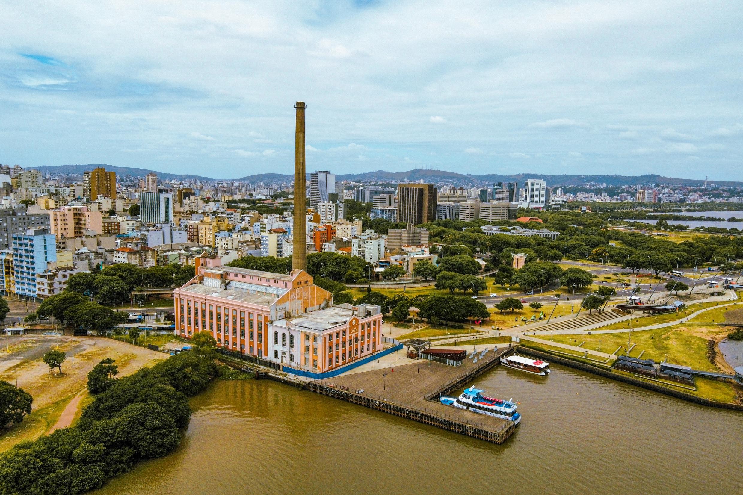 Formada por diferentes vozes, identidades e histórias: conheça a origem de Porto Alegre, que completa 252 anos