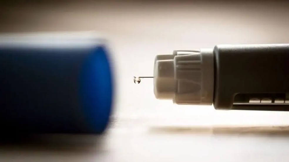 Os medicamentos, com marcas como Wegovy, Mounjaro e Ozempic, contêm semaglutida ou tirzepatida, que imitam um hormônio natural chamado GLP-1 — Foto: Getty Images via BBC