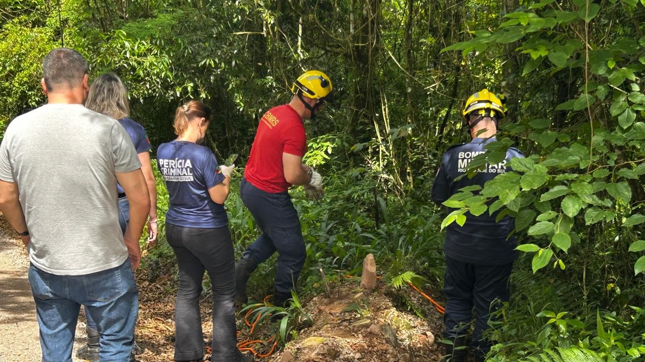 Corpo de adolescente desaparecida há um mês é encontrado em decomposição, na Serra do RS
