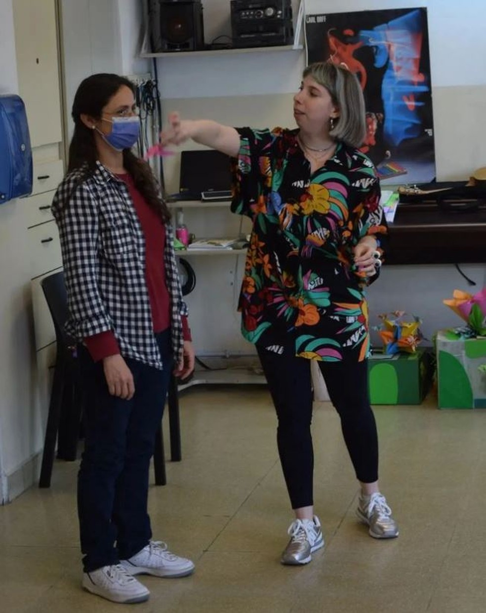 A argentina durante uma aula — Foto: Reprodução