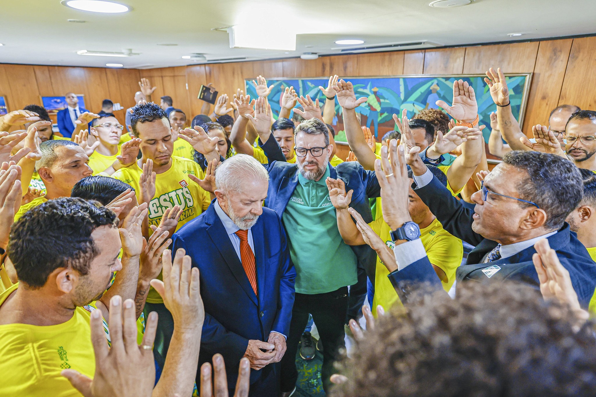 PT divulga carta a evangélicos e diz que governo Lula sempre teve 'respeito e reconhecimento' por igrejas
