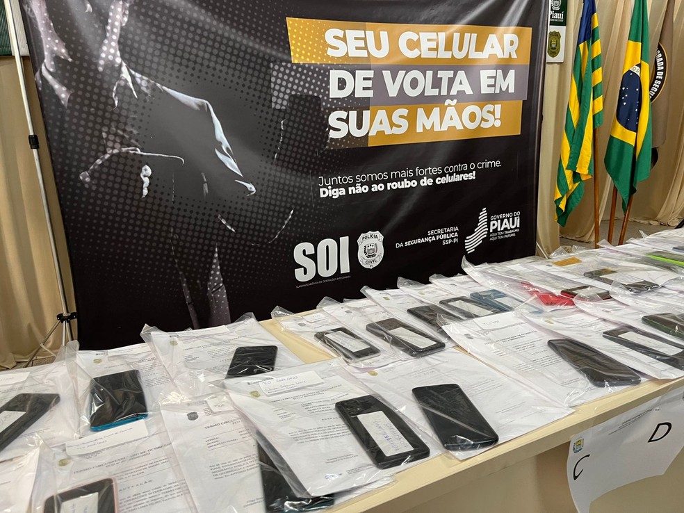 Sistema pioneiro no Brasil leva à devolução de mais de 5 mil celulares a vítimas de assaltos; conheça