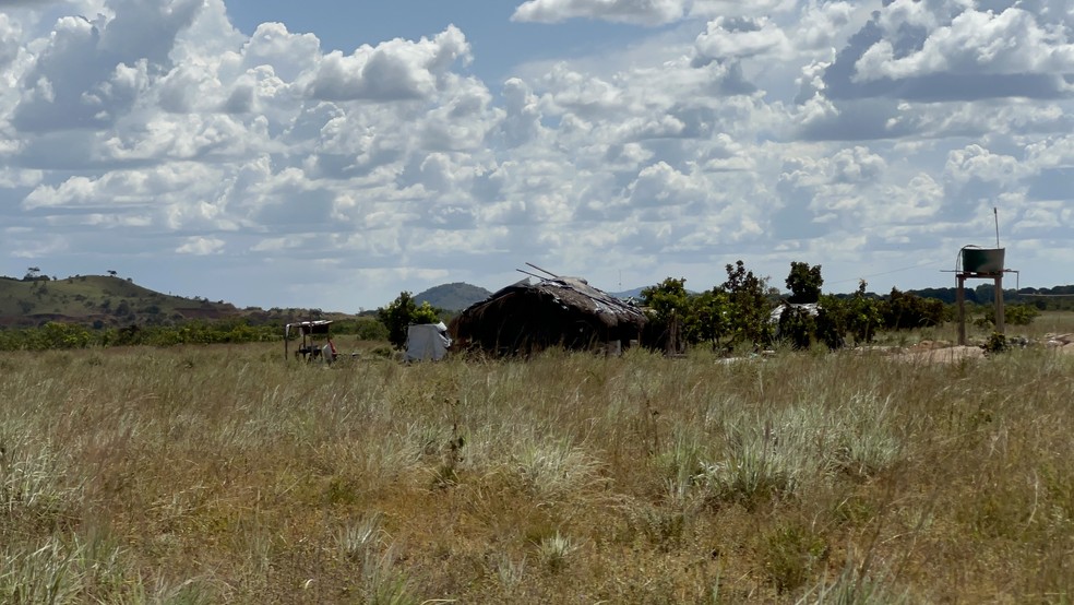 Acampamento de garimpo nas proximidades da comundiade Raposa II, na raposa Serra do Sol, no dia 30 de agosto de 2025 — Foto: Caíque Rodrigues/g1 RR