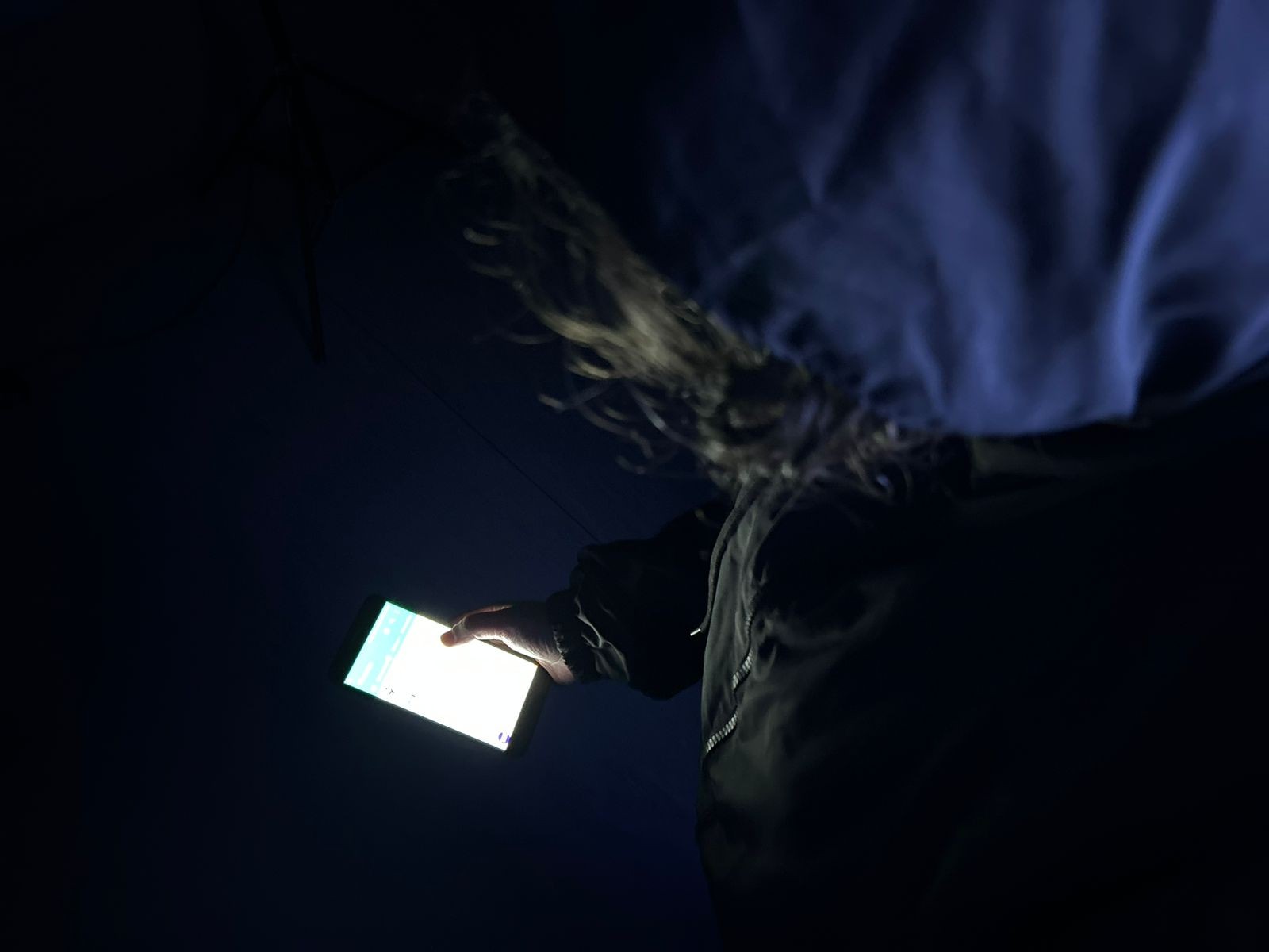 Meta, TikTok e YouTube serão julgados por acusação de viciar jovem de 19 anos; caso pode abrir enorme precedente