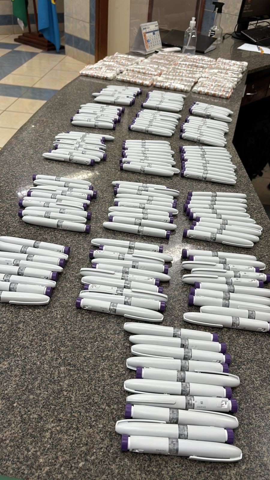 Carga de canetas emagrecedoras avaliada em R$ 500 mil é apreendida em MG