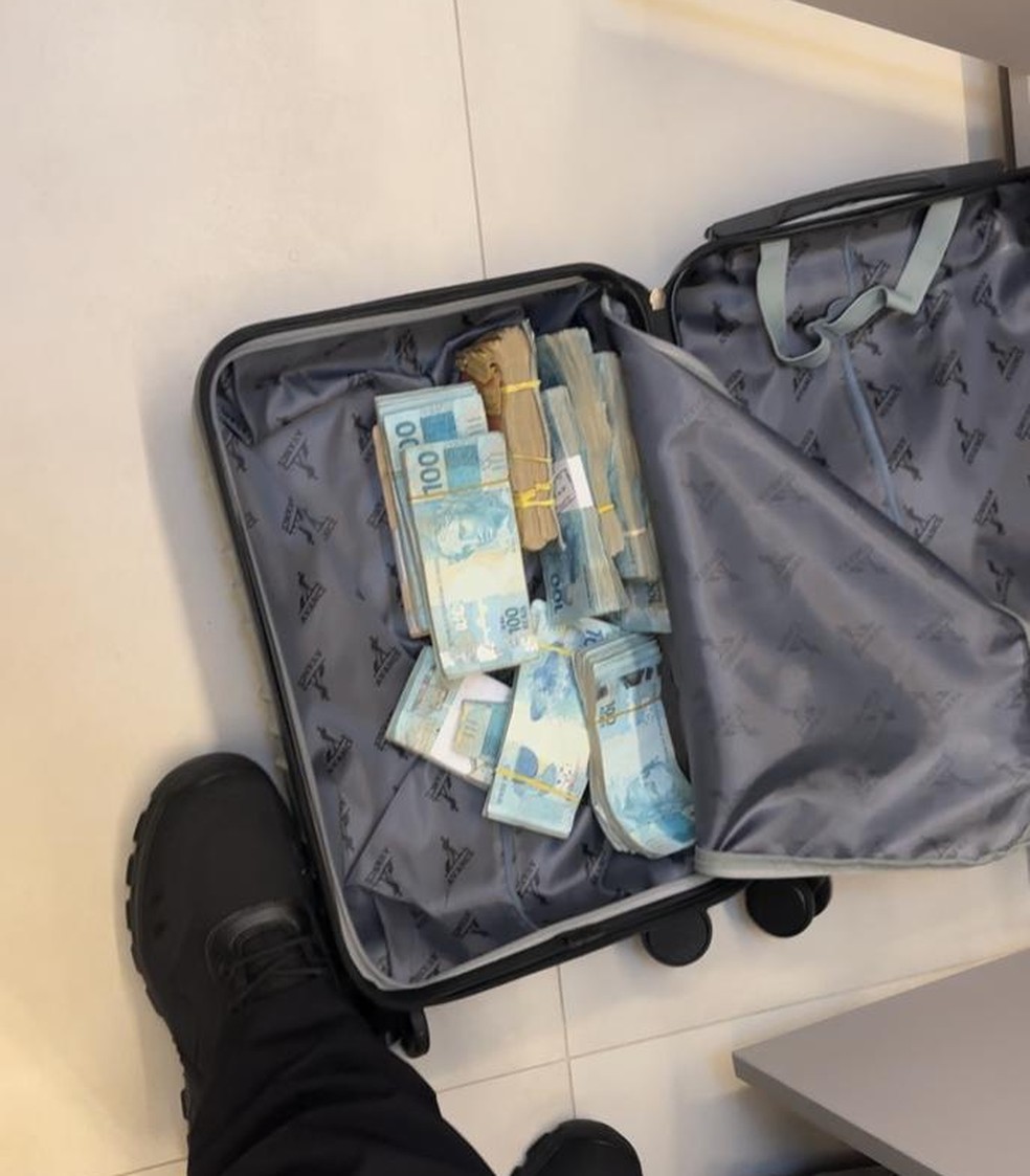 Dinheiro apreendido em Alagoas da operação Hefesto, da PF — Foto: Polícia Federal/Reprodução