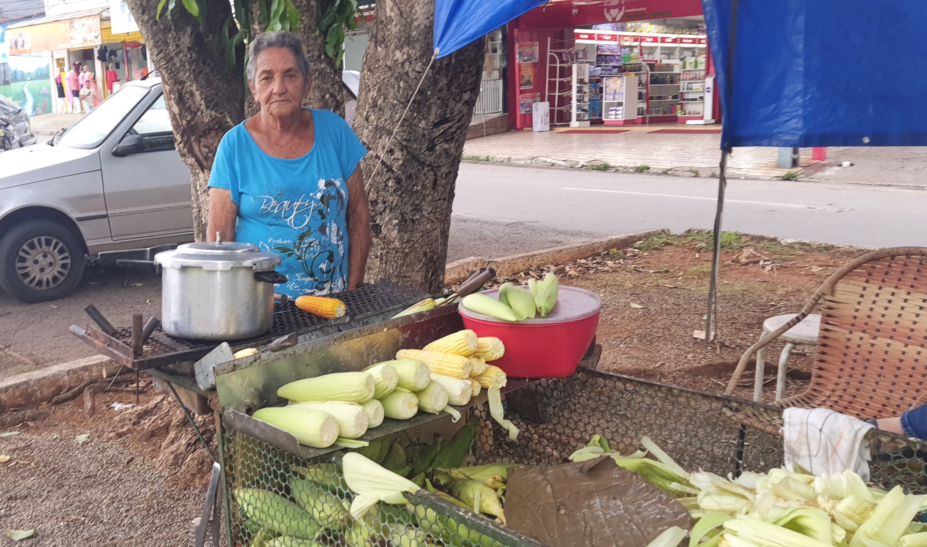 Mulher analfabeta descobre aos 83 anos que tem direito a benefícios sociais em mutirão da Defensoria Pública do DF