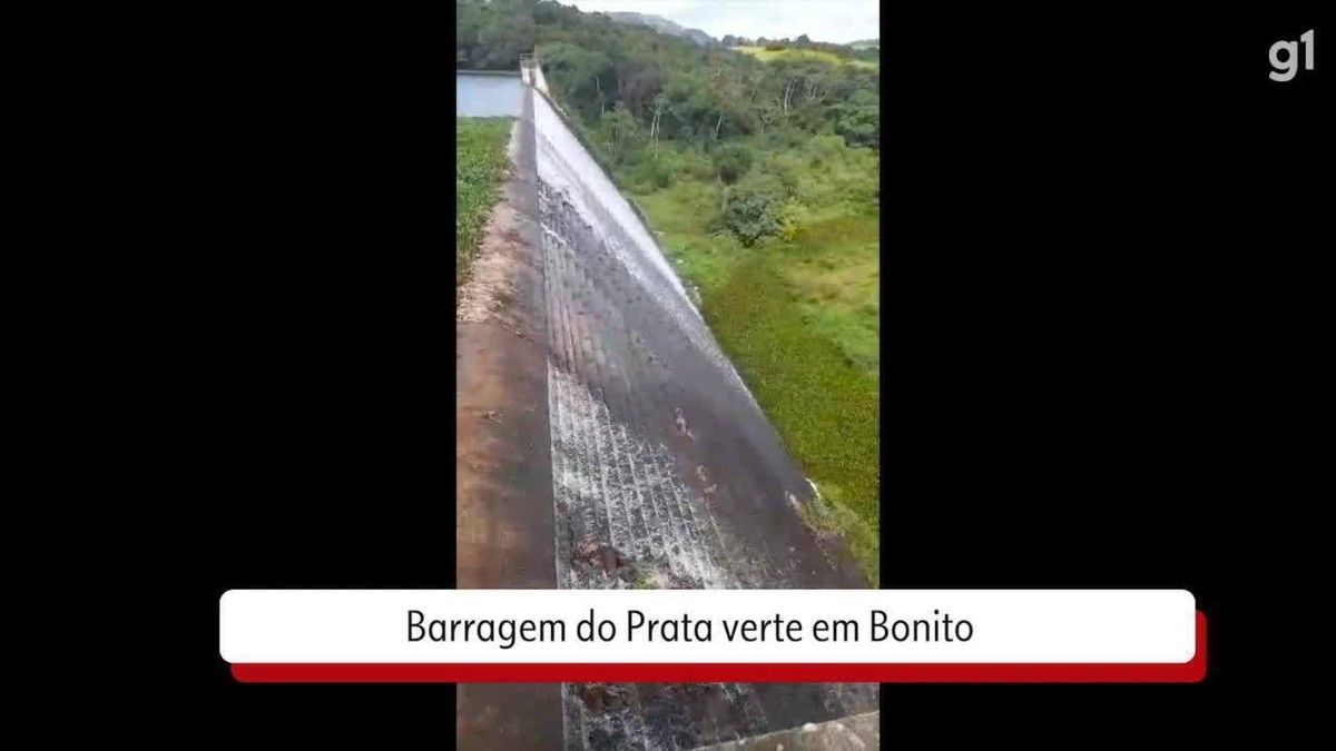 VÍDEO: barragem do Prata verte em Bonito