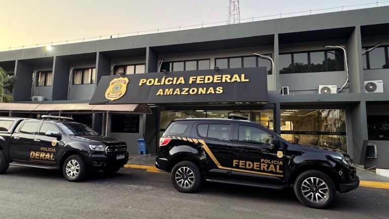 Suspeitos são presos em Manaus durante operação da Polícia Federal contra abuso sexual infantil na internet