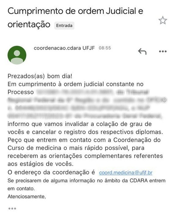 E-mail enviado para alunos de medicina formados na pandemia comunica invalidação da colação — Foto: Reprodução