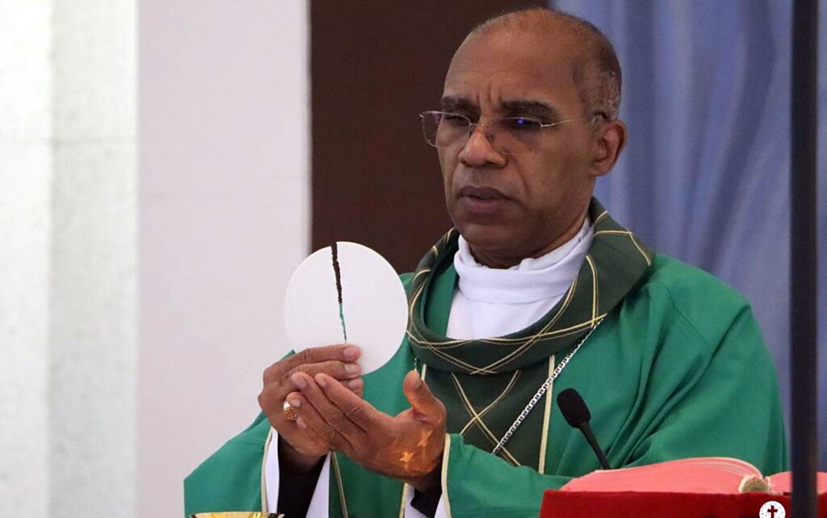 Bispo Dom Pedro Cunha é transferido para Nova Friburgo após dez anos à frente da Diocese de Campanha, MG