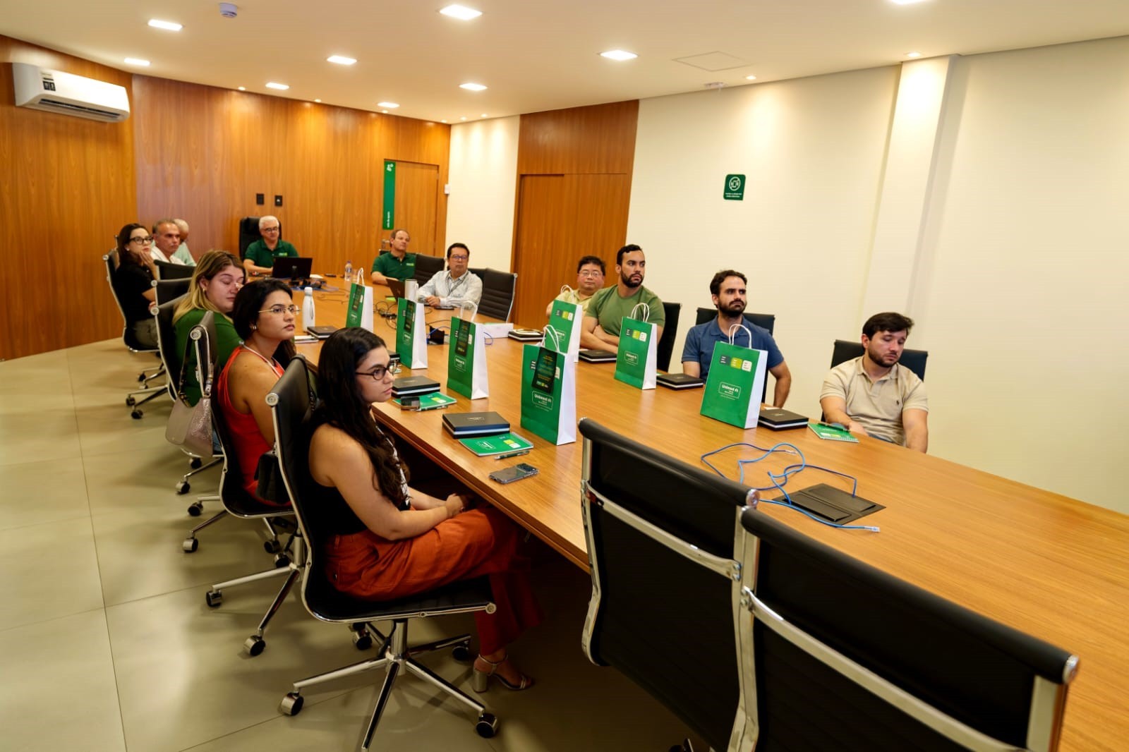 Novos médicos cooperados concluem curso de formação